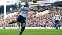 Kane Cetak Trigol, Spurs Naik ke Posisi Kedua