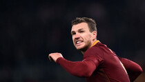 Cekcok dengan Pelatih, Edin Dzeko Bukan Lagi Kapten Roma