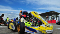 Sempat Ditabrak, Aditya Wibowo Raih Podium 2 Gokart di Malaysia