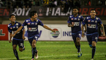 Arema Optimis Curi Poin di Markas Semen Padang