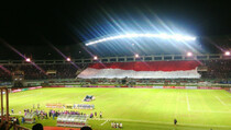 Pendukung Arema FC Dominasi Stadion Pakansari