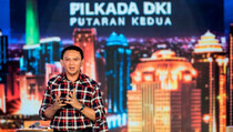 Ahok Sebut Parkir Meter Tidak Kurangi Juru Parkir