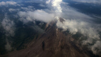 Aktivitas Gunung Sinabung Berangsur Menurun