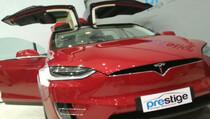 Tesla Model X Diklaim Sebagai SUV Paling Aman