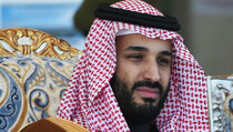 Larangan Menyetir bagi Perempuan Saudi Resmi Dicabut