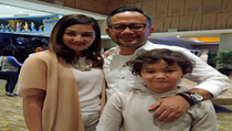 Mona Ratuliu Ajarkan Anak Disiplin