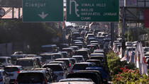 Jalur Menuju Puncak-Cipanas Ditutup dari Cianjur