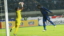 Ditahan Bali United, Persib Petik Hasil Imbang Ke-10