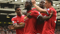 Menang Telak atas West Ham, MU Pimpin Klasemen