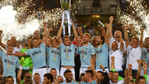 Lazio Juarai Piala Super Italia Usai Kalahkan Juventus