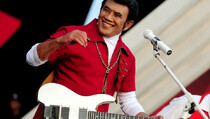 Pentas Tahun Baru Rhoma Dihadiri Puluhan Ribu Penonton