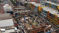 Konstruksi LRT di Jaktim Roboh, Ini Kata Sandiaga