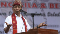Wiranto: Operasi Melawan Kelompok Kriminal Separatis Akan Dilanjutkan