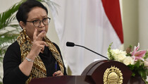 Menlu Pastikan Indonesia Tak Akan Mundur Lawan Terorisme