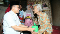 Program Rantang Kasih Muliakan Lansia di Banyuwangi
