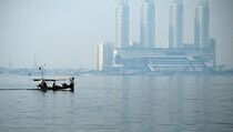 Pedihnya Nelayan Berjibaku dengan Pencemaran Teluk Jakarta
