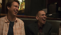 HBO Hadirkan Lagi Divorce dan Crashing
