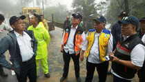 Menpupera: Longsor Akibat Perubahan Tata Ruang Puncak