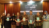 Bedah Bisnis dan Gaya Hidup Halal, Sapta Nirwandar Rilis Buku Halal Lifestyle