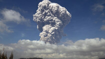 Lagi, Gunung Sinabung Alami Erupsi Besar