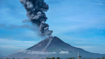 Gunung Sinabung Meletus, BNPB Minta Masyarakat Waspada
