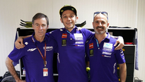 Rossi Pastikan di MotoGP Hingga 2020