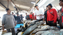 Nelayan Indramayu Keluhkan Perizinan dan Modal