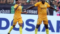 Dzumafo Antar Bhayangkara Taklukkan Madura United