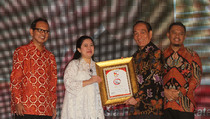 Lippo Raih Penghargaan Philanthropy Warta Ekonomi