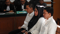 Dua Bos First Travel Dituntut 20 Tahun Penjara