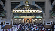 Ramadan Momentum Bangun Kembali Persaudaraan Pascapemilu