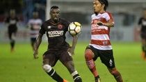 Taklukkan Madura United, PSM Tempel Barito Putera di Puncak