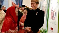 Melihat Momen Keakraban Jokowi dan Puti Soekarno