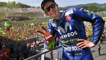Rossi Pindah Tim Tahun Depan, Tetap Naik Yamaha