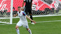 Babak Pertama, Islandia Imbangi Argentina 1-1