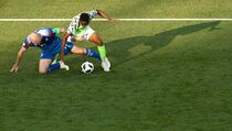 Babak Pertama, Nigeria Imbangi Islandia