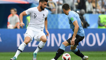 Belum Cetak Gol, Giroud Dibela Deschamps