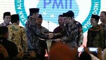 Menaker Hanif Dampingi Presiden Jokowi Buka Munas IKA PMII