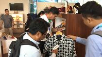 Cinderamata Khas Nusantara di Smesco Indonesia Diburu Atlet dan Official Asian Games