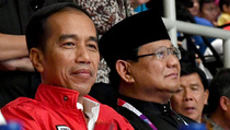 Survei Alvara: Prabowo Tegas, Jokowi Merakyat