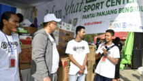 Mendes PDTT Beri Hadiah Uang untuk Peserta Jalan Sehat Tercepat di Bengkulu