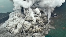 BNPB: Korban Tsunami Selat Sunda Mencapai 430 Jiwa