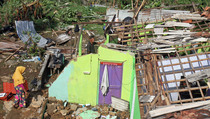 Puluhan Rumah Diterjang Puting Beliung di Sidoarjo