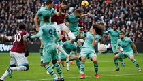 Arsenal Tumbang di Kandang West Ham