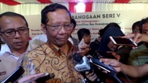 Syafii Ma'arif Yakin Mahfud Tegar Hadapi Hoax