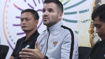 Gusti Randa Bantah Rumor Penggantian McMenemy