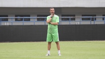 Laga Lawan Borneo Diundur, Ini Kata Pelatih Persib