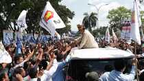 Ribuan Masyarakat Riau Sambut Prabowo