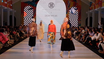 Gaya Modest Wear Digemari Wanita Modern