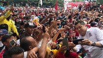 Arbi Sanit Sebut Kampanye Terbuka Cenderung Hura-hura